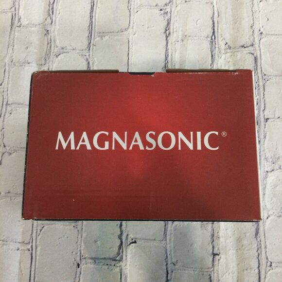 Magnasonic Self Set Clock with Dual Alarm AM /FM Radio Temp and Date Display - Picture 11 of 11